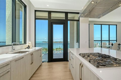 Condo in Sarasota, Florida, 3 bedrooms  № 1835568 - photo 18