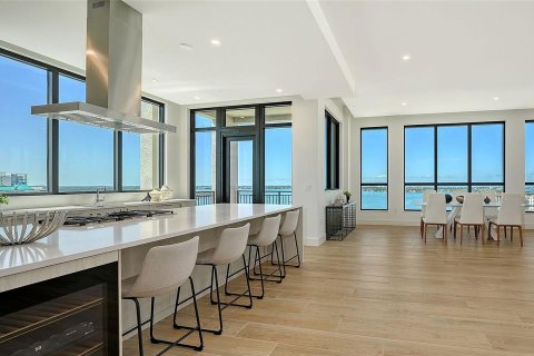 Condo in Sarasota, Florida, 3 bedrooms  № 1835568 - photo 15