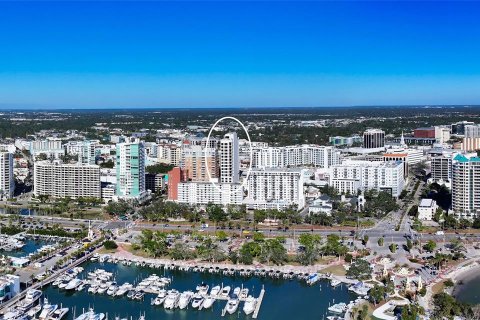 Condo in Sarasota, Florida, 3 bedrooms  № 1835568 - photo 2