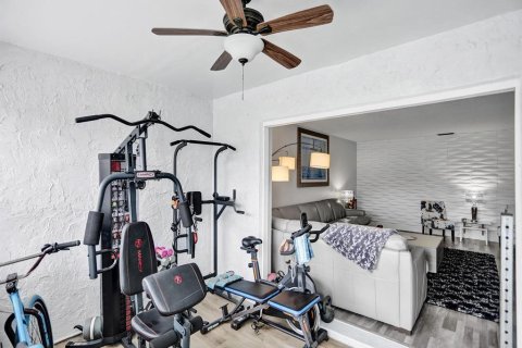 Copropriété à vendre à West Palm Beach, Floride: 2 chambres, 111.2 m2 № 2182771 - photo 24