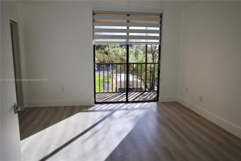 Copropriété à vendre à Miami, Floride: 2 chambres, 89.65 m2 № 1954815 - photo 16