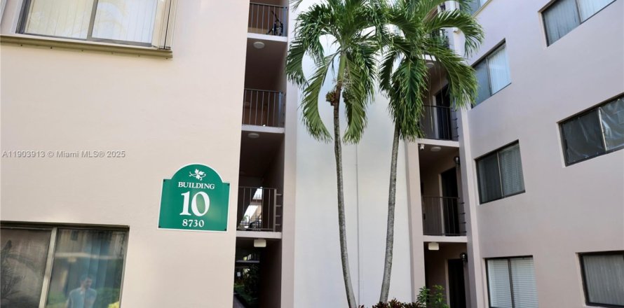 Condo à Miami, Floride, 2 chambres  № 1954815