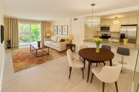Condo in Miami, Florida, 2 bedrooms  № 1941431 - photo 7