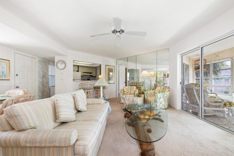 Copropriété à vendre à Stuart, Floride: 2 chambres, 111.48 m2 № 2146669 - photo 3