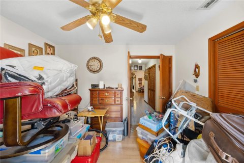 House in Boca Raton, Florida 4 bedrooms, 230.86 sq.m. № 2027985 - photo 27