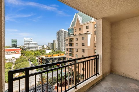 Condo in Fort Lauderdale, Florida, 2 bedrooms  № 2078382 - photo 29