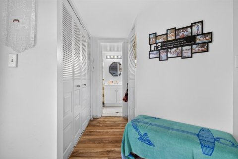 Condominio en venta en Lauderdale Lakes, Florida, 1 dormitorio, 65.5 m2 № 2245265 - foto 22