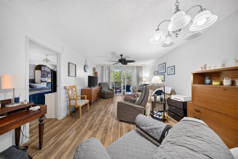 Condominio en venta en Lauderdale Lakes, Florida, 1 dormitorio, 65.5 m2 № 2245265 - foto 26