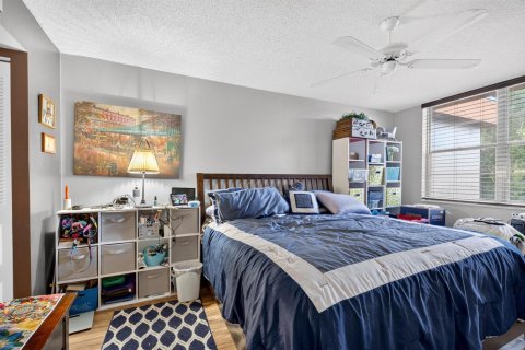 Condominio en venta en Lauderdale Lakes, Florida, 1 dormitorio, 65.5 m2 № 2245265 - foto 29