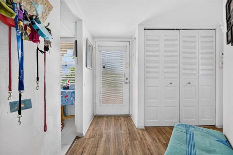 Condominio en venta en Lauderdale Lakes, Florida, 1 dormitorio, 65.5 m2 № 2245265 - foto 17