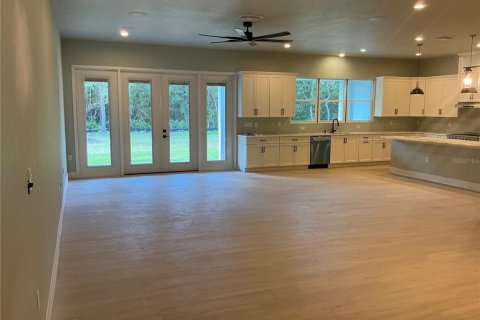 Villa ou maison à vendre à DeLand, Floride: 4 chambres, 302.12 m2 № 2239024 - photo 5