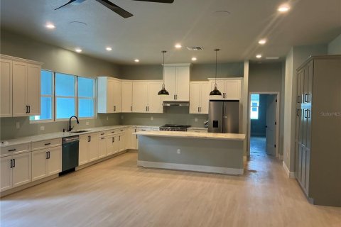 Villa ou maison à vendre à DeLand, Floride: 4 chambres, 302.12 m2 № 2239024 - photo 3