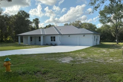 Villa ou maison à DeLand, Floride 4 chambres, 302.12 m2 № 2239024