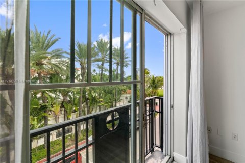 Купить кондоминиум в Майами-Бич, Флорида 1 спальня, 41.53м2, № 2015850 - фото 28