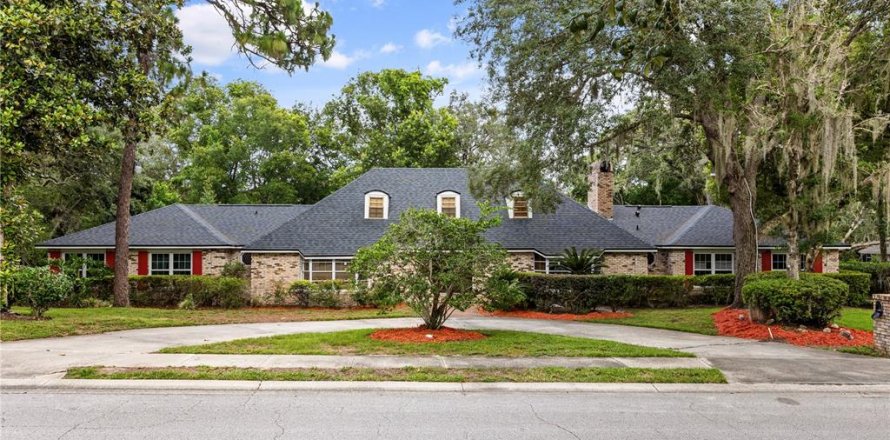 Villa ou maison à Longwood, Floride 5 chambres, 429.02 m2 № 1832697