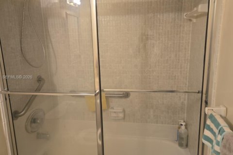Снять в аренду кондоминиум в Халландейл-Бич, Флорида 1 спальня, 85.01м2, № 2423016 - фото 12