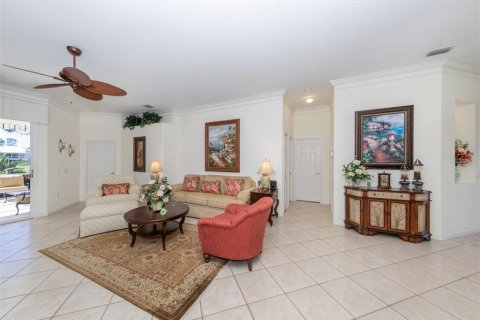 House in Venice, Florida 4 bedrooms, 192.77 sq.m. № 1143666 - photo 9