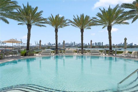 Снять в аренду кондоминиум в Майами-Бич, Флорида 3 спальни, 200.48м2, № 2004932 - фото 19