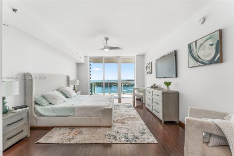 Снять в аренду кондоминиум в Майами-Бич, Флорида 3 спальни, 200.48м2, № 2004932 - фото 11