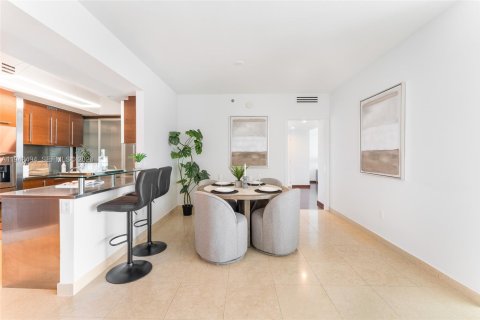 Снять в аренду кондоминиум в Майами-Бич, Флорида 3 спальни, 200.48м2, № 2004932 - фото 9