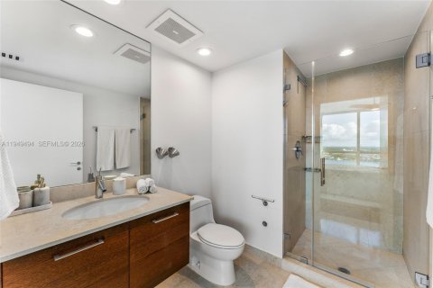 Снять в аренду кондоминиум в Майами-Бич, Флорида 3 спальни, 200.48м2, № 2004932 - фото 14