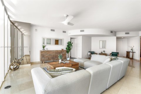 Снять в аренду кондоминиум в Майами-Бич, Флорида 3 спальни, 200.48м2, № 2004932 - фото 6