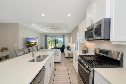 House in Parrish, Florida 3 bedrooms, 164.07 sq.m. № 2102443 - photo 7
