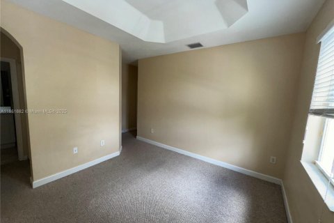 Condo in Homestead, Florida, 3 bedrooms  № 1858145 - photo 10