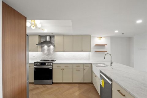 Condominio en venta en Orlando, Florida, 2 dormitorios, 135.08 m2 № 2197737 - foto 13