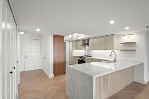 Condominio en venta en Orlando, Florida, 2 dormitorios, 135.08 m2 № 2197737 - foto 12