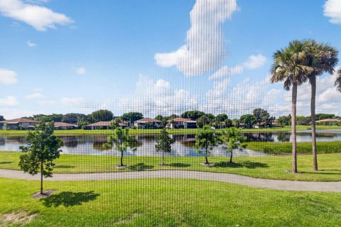 Condominio en Delray Beach, Florida, 2 dormitorios № 2146422