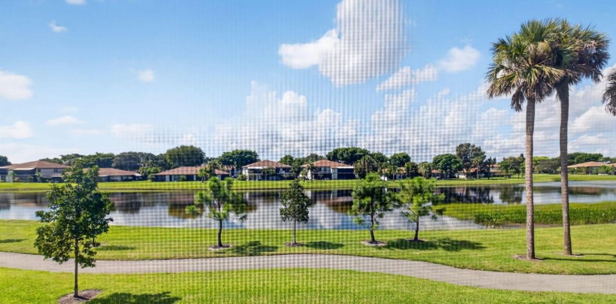Condo à Delray Beach, Floride, 2 chambres  № 2146422
