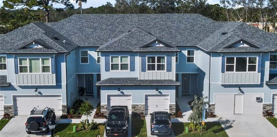 Townhouse in Seminole, Florida 3 bedrooms, 183.67 sq.m. № 1723442