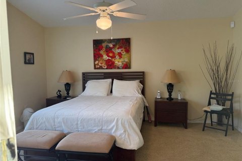 House in Davenport, Florida 4 bedrooms, 169.45 sq.m. № 1749299 - photo 19