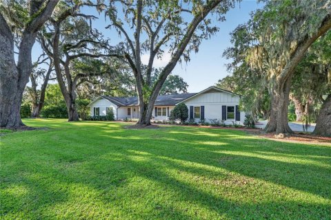 Casa en venta en Ocala, Florida, 4 dormitorios, 323.86 m2 № 2234708 - foto 4