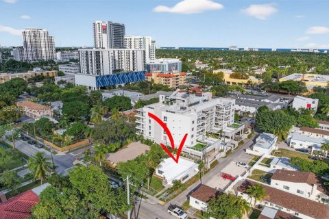 Villa ou maison à louer à Hollywood, Floride: 2 chambres, 100.33 m2 № 1936406 - photo 20