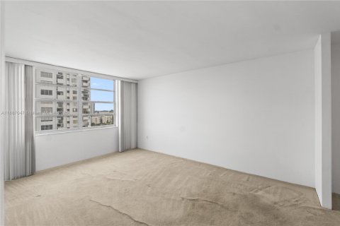 Condominio en venta en Aventura, Florida, 2 dormitorios, 106.19 m2 № 1932985 - foto 26