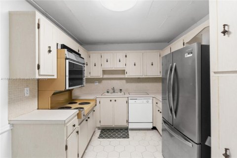 Condominio en venta en Aventura, Florida, 2 dormitorios, 106.19 m2 № 1932985 - foto 22