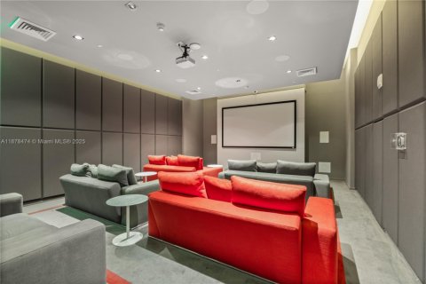 Copropriété à vendre à Miami, Floride: 49.24 m2 № 1921205 - photo 13