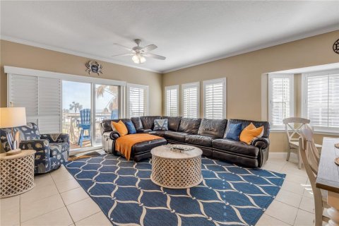 Condominio en venta en New Smyrna Beach, Florida, 3 dormitorios, 202.16 m2 № 1528365 - foto 5