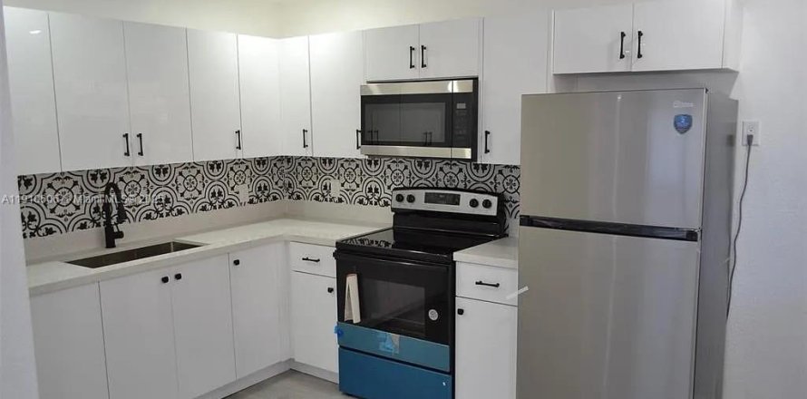 Appartement à Pompano Beach, Floride 2 chambres, 106.84 m2 № 1971944