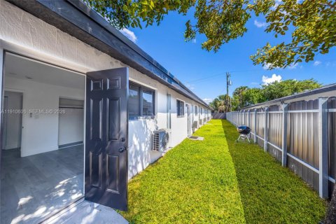 Apartamento en alquiler en Pompano Beach, Florida, 2 dormitorios, 106.84 m2 № 1971944 - foto 19