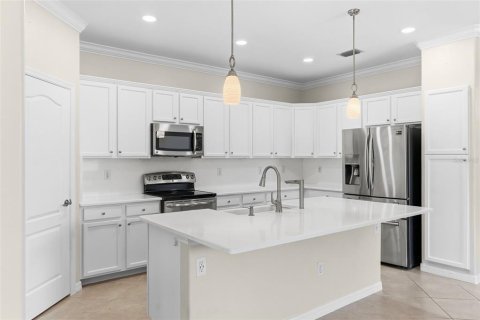 Villa ou maison à vendre à Fort Myers, Floride: 4 chambres, 188.78 m2 № 2321677 - photo 12