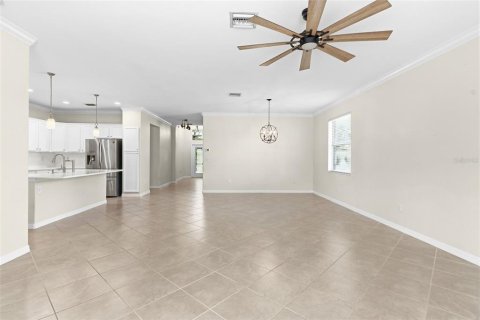 Villa ou maison à vendre à Fort Myers, Floride: 4 chambres, 188.78 m2 № 2321677 - photo 8