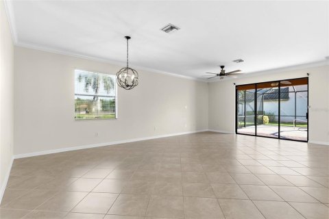 Villa ou maison à vendre à Fort Myers, Floride: 4 chambres, 188.78 m2 № 2321677 - photo 7