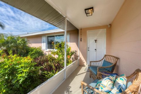 Villa ou maison à vendre à Englewood, Floride: 2 chambres, 110 m2 № 2354770 - photo 7