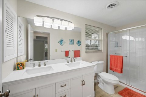 Villa ou maison à vendre à Englewood, Floride: 2 chambres, 110 m2 № 2354770 - photo 21