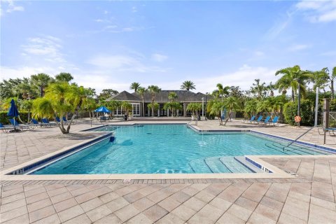 Condo in Lakewood Ranch, Florida, 3 bedrooms  № 1737139 - photo 24