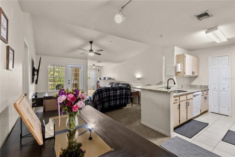 Condo in Lakewood Ranch, Florida, 3 bedrooms  № 1737139 - photo 3