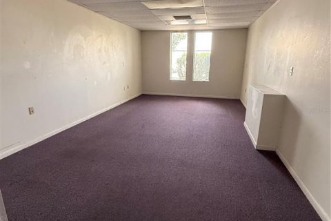 Immobilier commercial à louer à Port Richey, Floride: 698.63 m2 № 1847083 - photo 25